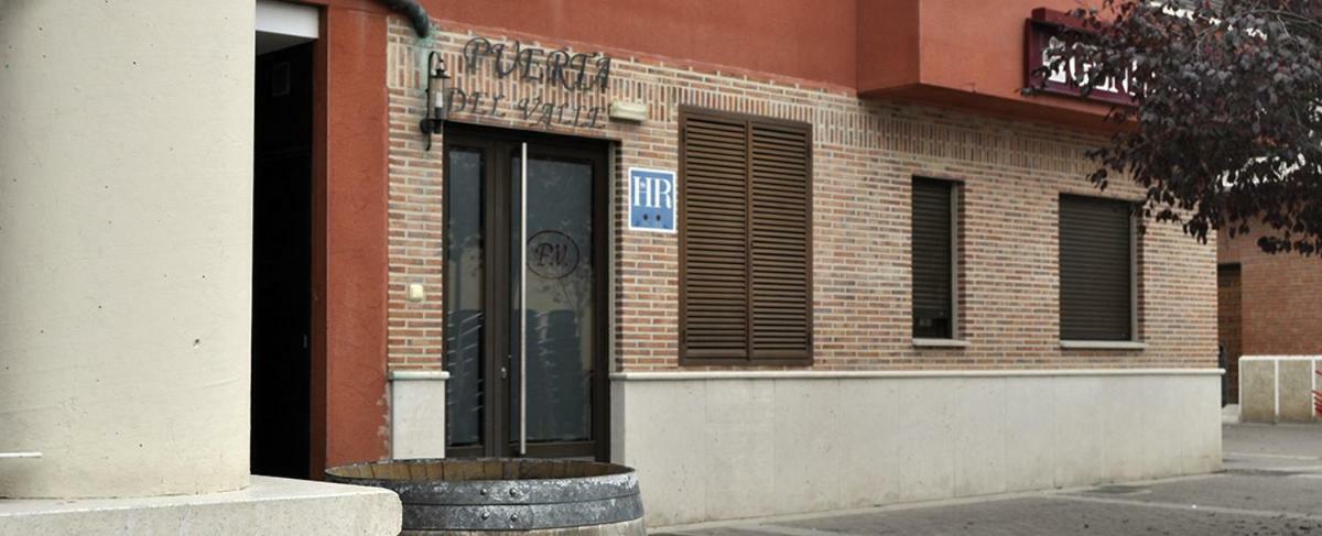 Hostal Puerta Del Valle La Cistérniga Eksteriør billede